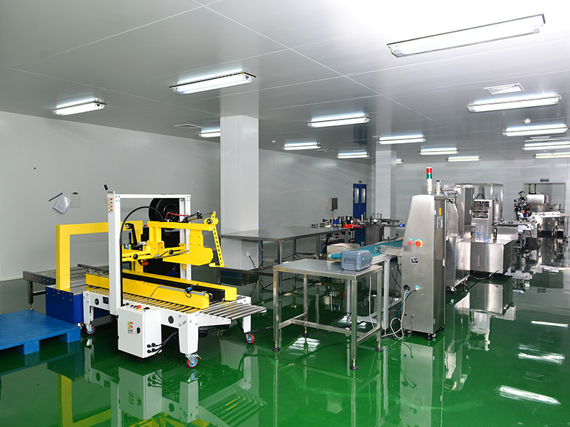 最终灭菌巨细容量非静脉注射剂及口服溶液剂车间：：外包装线 